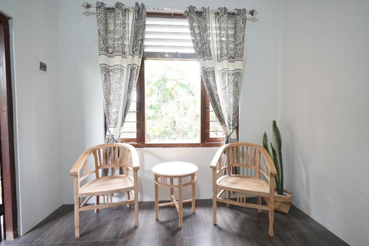 Bata Merah Homestay Бануванги Екстериор снимка