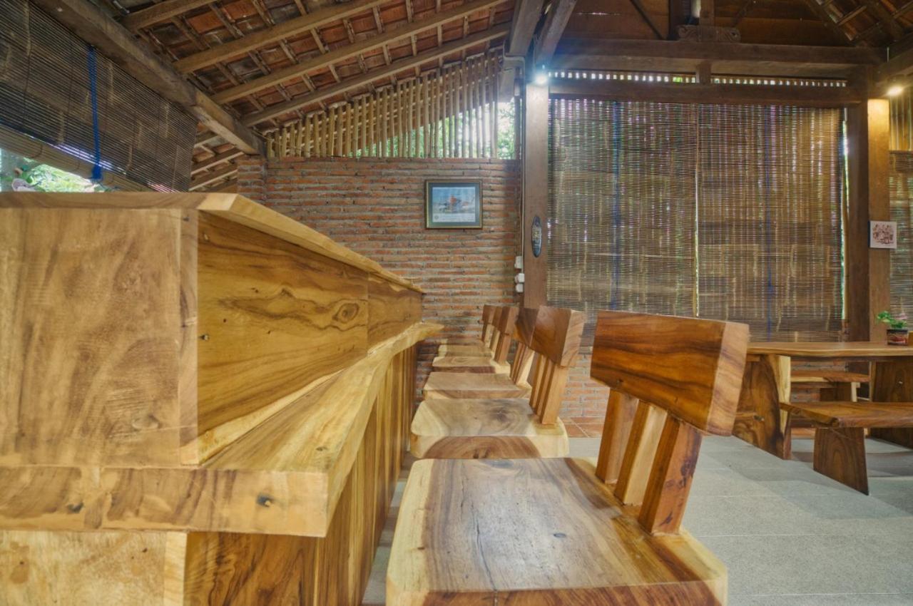 Bata Merah Homestay Бануванги Екстериор снимка