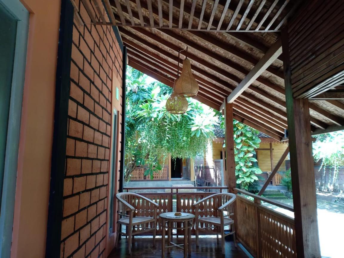 Bata Merah Homestay Бануванги Екстериор снимка