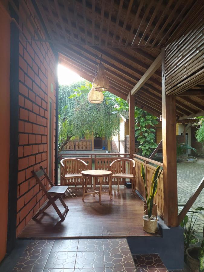 Bata Merah Homestay Бануванги Екстериор снимка
