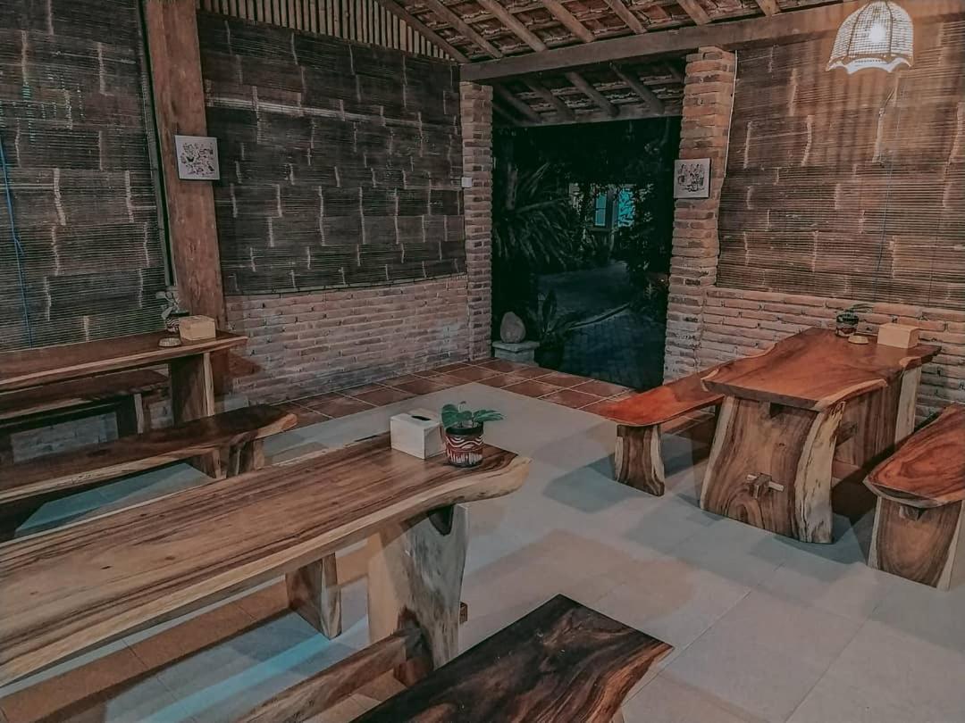 Bata Merah Homestay Бануванги Екстериор снимка