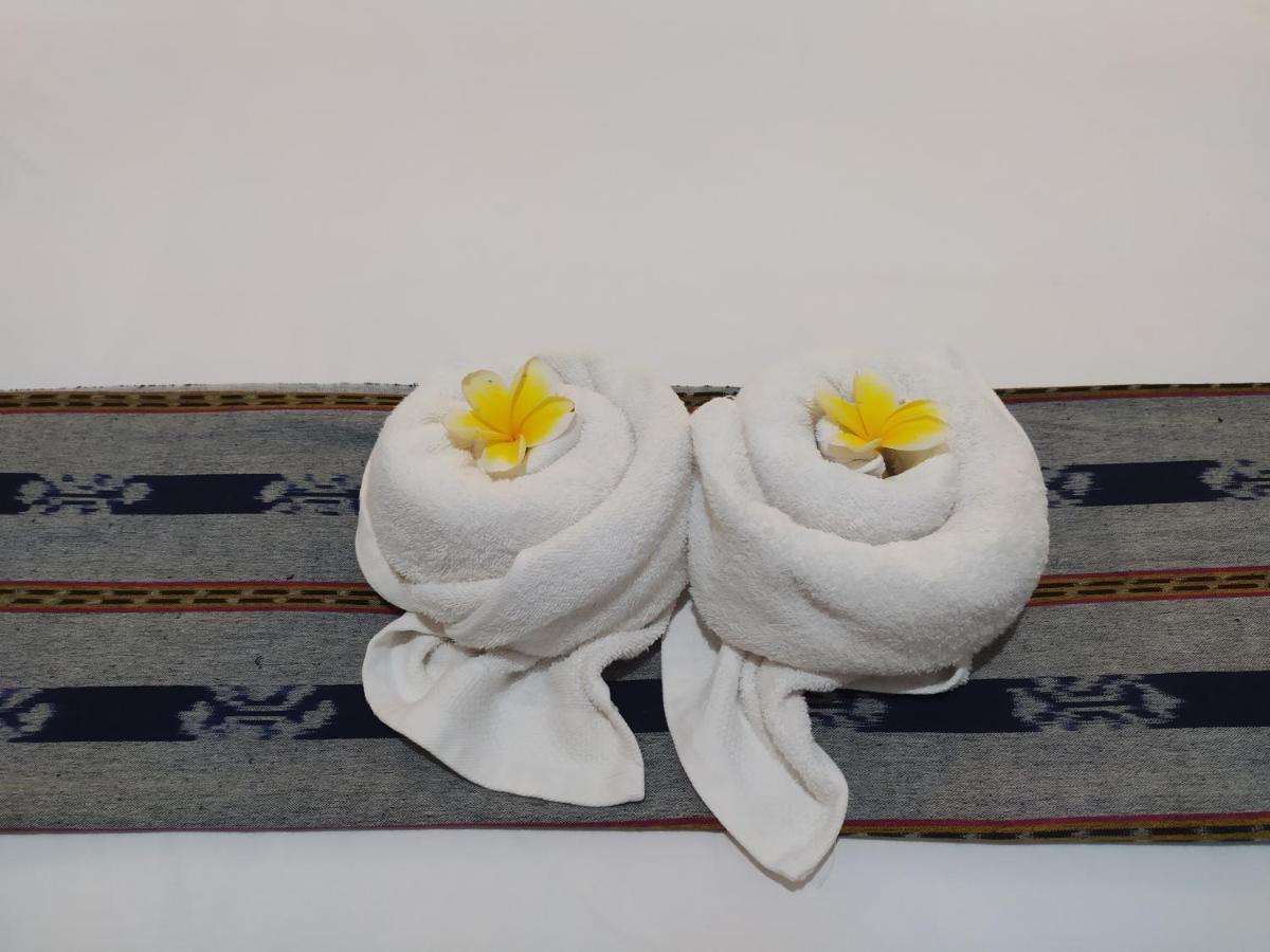 Bata Merah Homestay Бануванги Екстериор снимка
